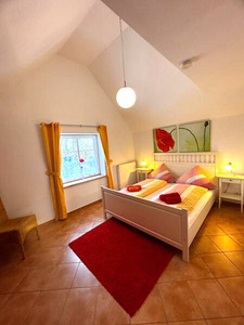 Schlafzimmer 1 Ferienwohnung 4